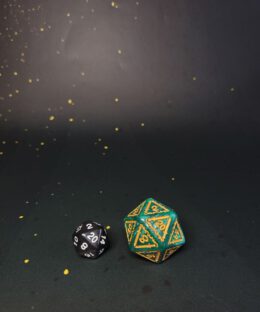 Alternative view of Boomer Dice: Emerald & Gold
