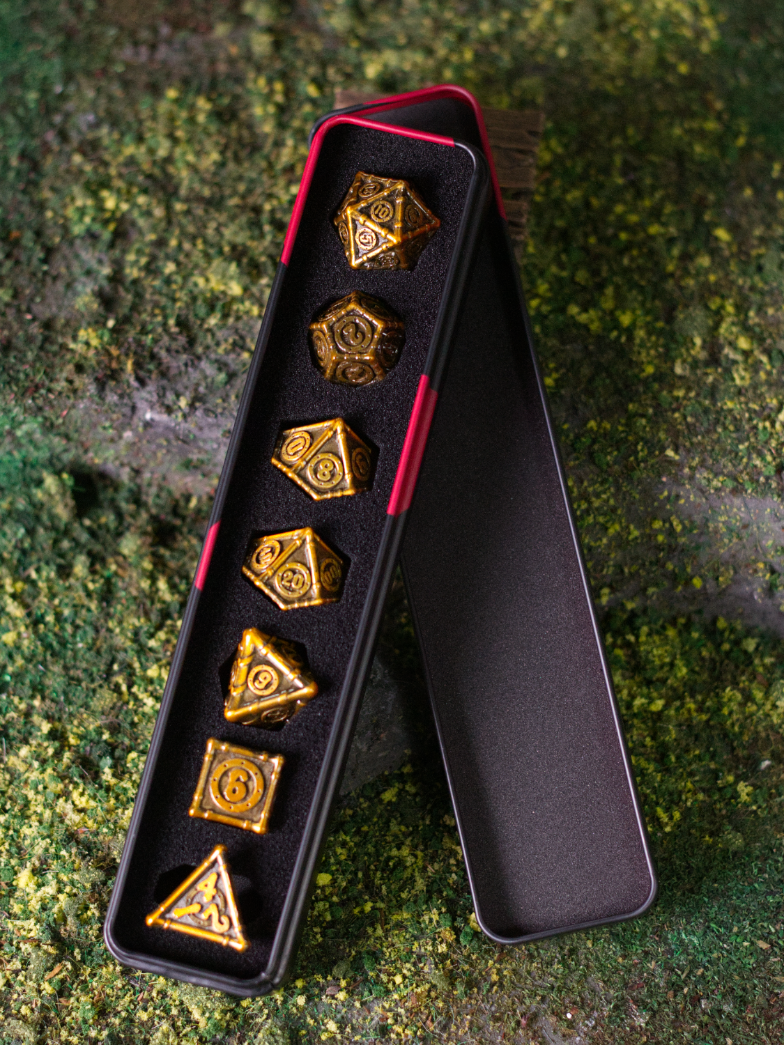 Gold Treasure Chest | Heavy Metal Dice Set
