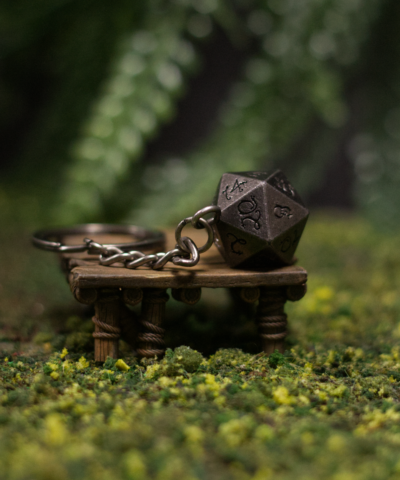 Steel d20 sleutelhanger
