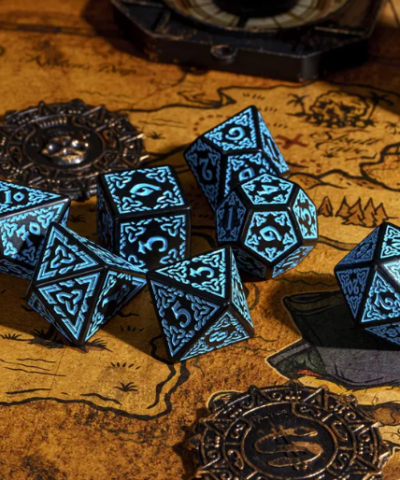 Blue Acrylic Pattern Dice (Celtic Knot)