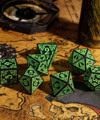 Green Acrylic Pattern Dice (Celtic Knot)